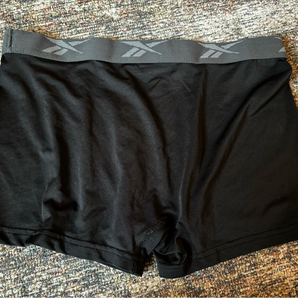 Reebok Trunks - Picture 3 of 3